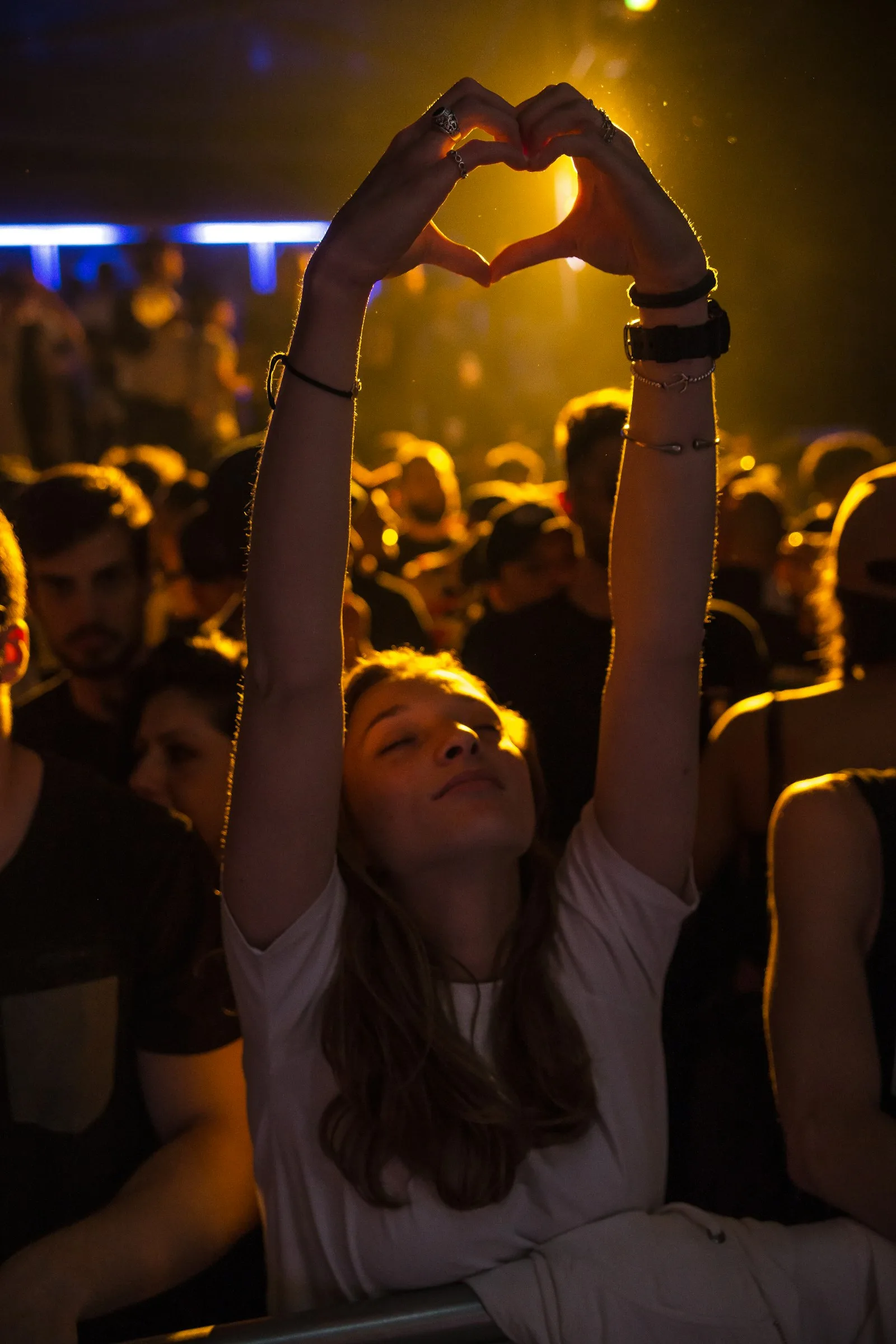 Club Smoke — Post: Berlin’s club study: the bar no longer pays the rent